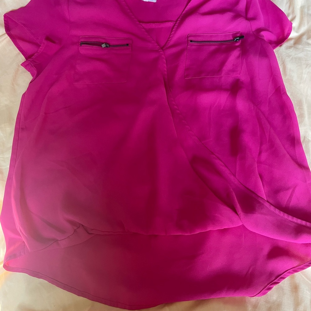 Maurices Hot Pink Sheer Crossover top! Size Large! Zipper chest pockets. Nursing - Picture 6 of 6